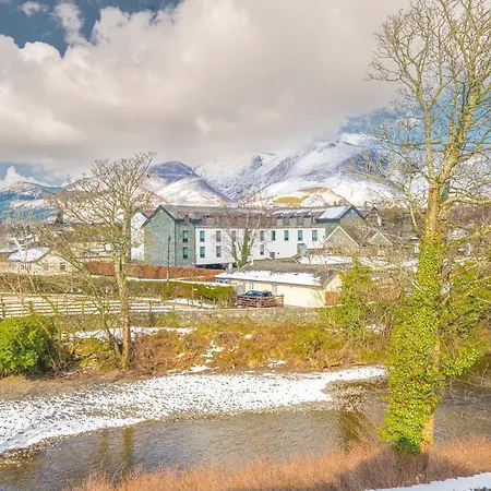 7 Greta Grove House דירה